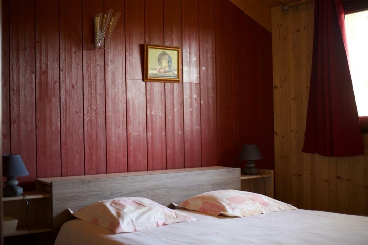 Gite La Ferme De Baffour La Chaise Dieu Bagian luar foto