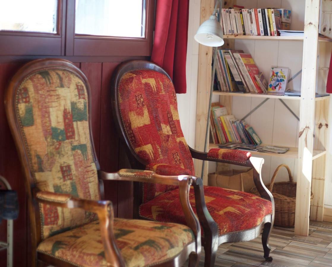 Gite La Ferme De Baffour La Chaise Dieu Bagian luar foto